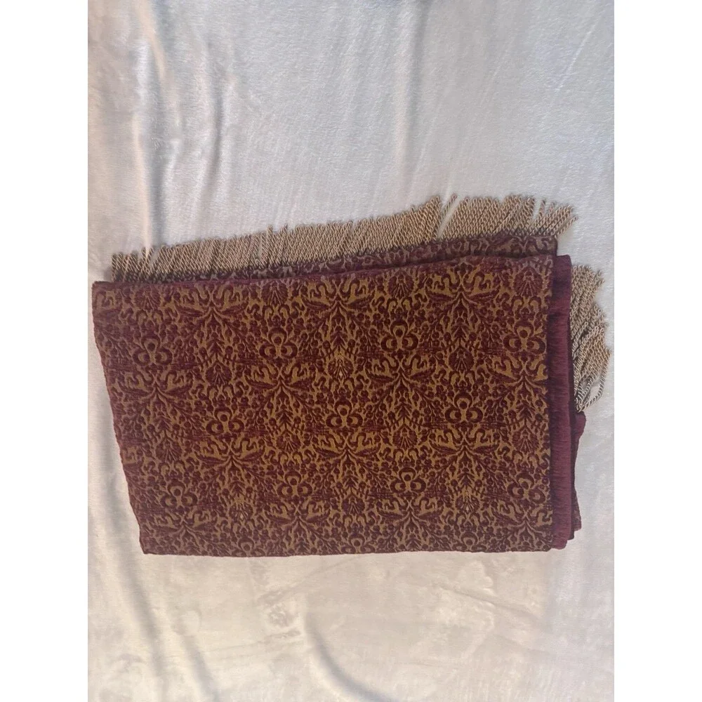 Reversible Blanket /48”X55” Throw